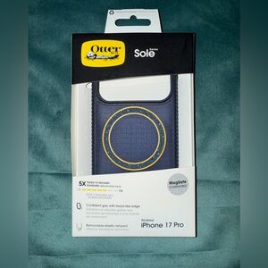 OtterBox 17 Pro MagSafe case. New in box.